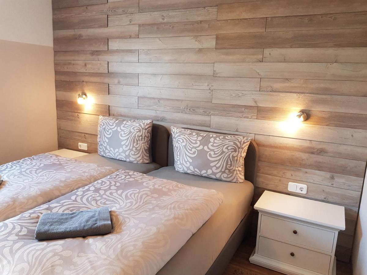 Flensburg Ferienwohnungen Apartment 1 Bagian luar foto